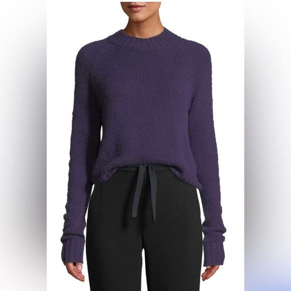 Elegant Vince Shrunken Mock-Neck Cashmere Sweater in Plum. Very Soft, Mid Weight - Picture 1 of 14